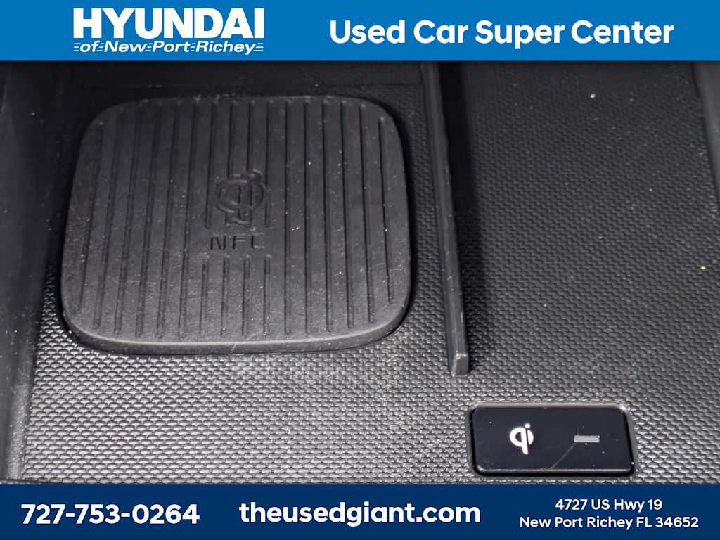 Thumbnail: 2024 Hyundai Elantra - 27