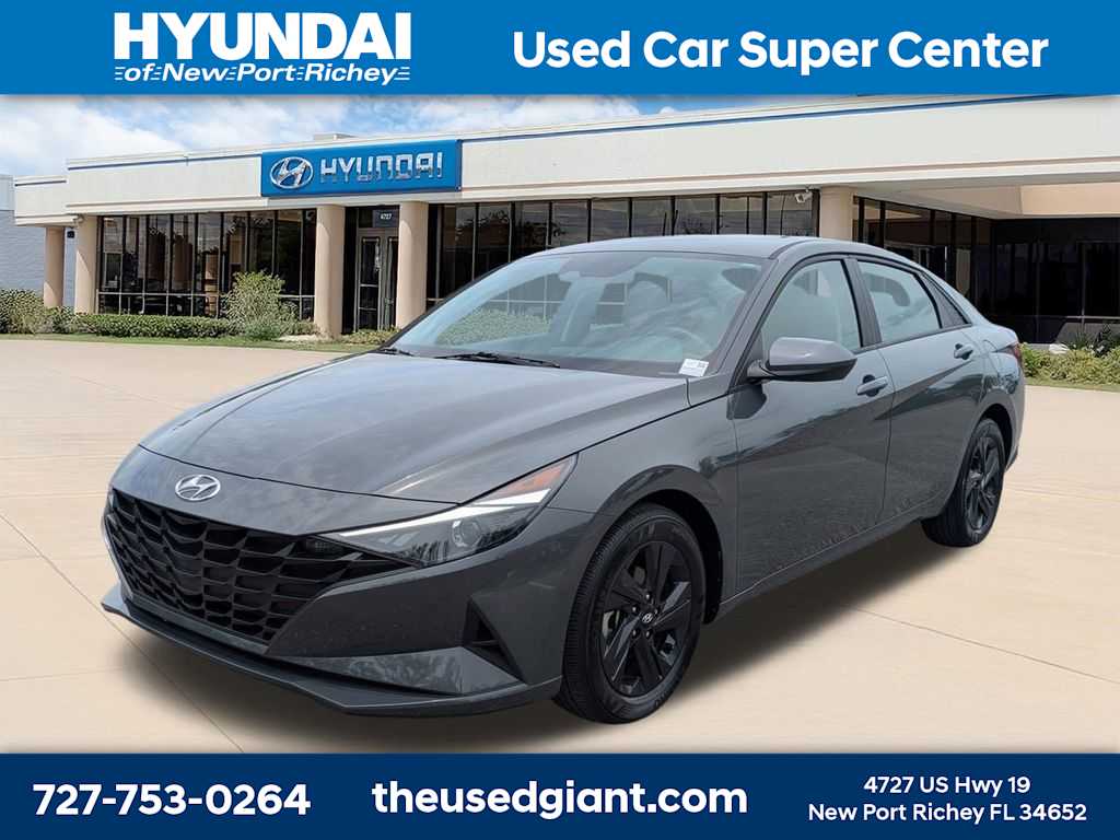 Thumbnail: 2023 Hyundai Elantra - 1