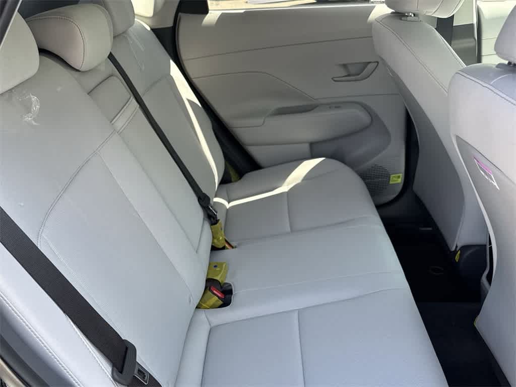 2025 Hyundai Kona SEL 19