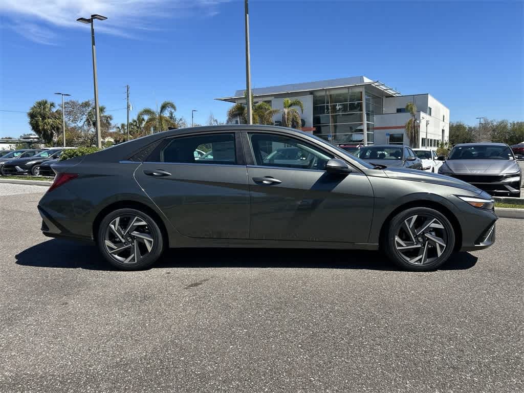 Thumbnail: 2025 Hyundai Elantra - 6