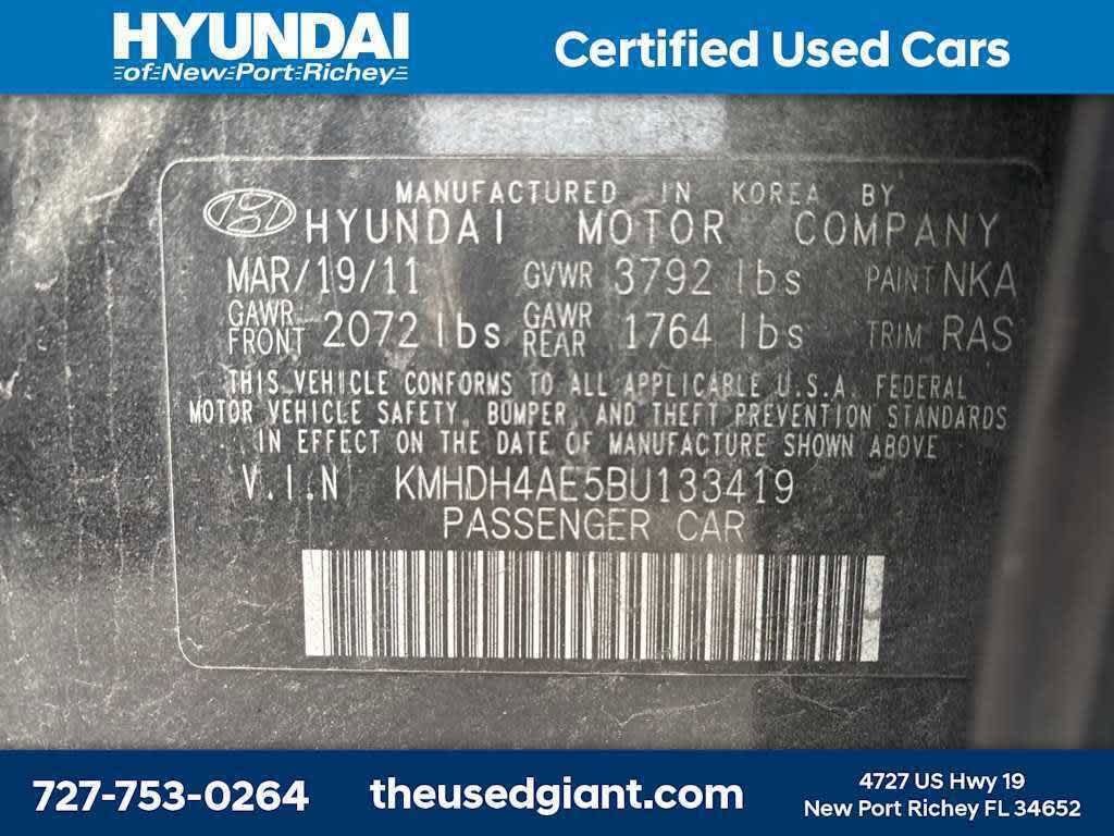 Thumbnail: 2011 Hyundai Elantra - 11