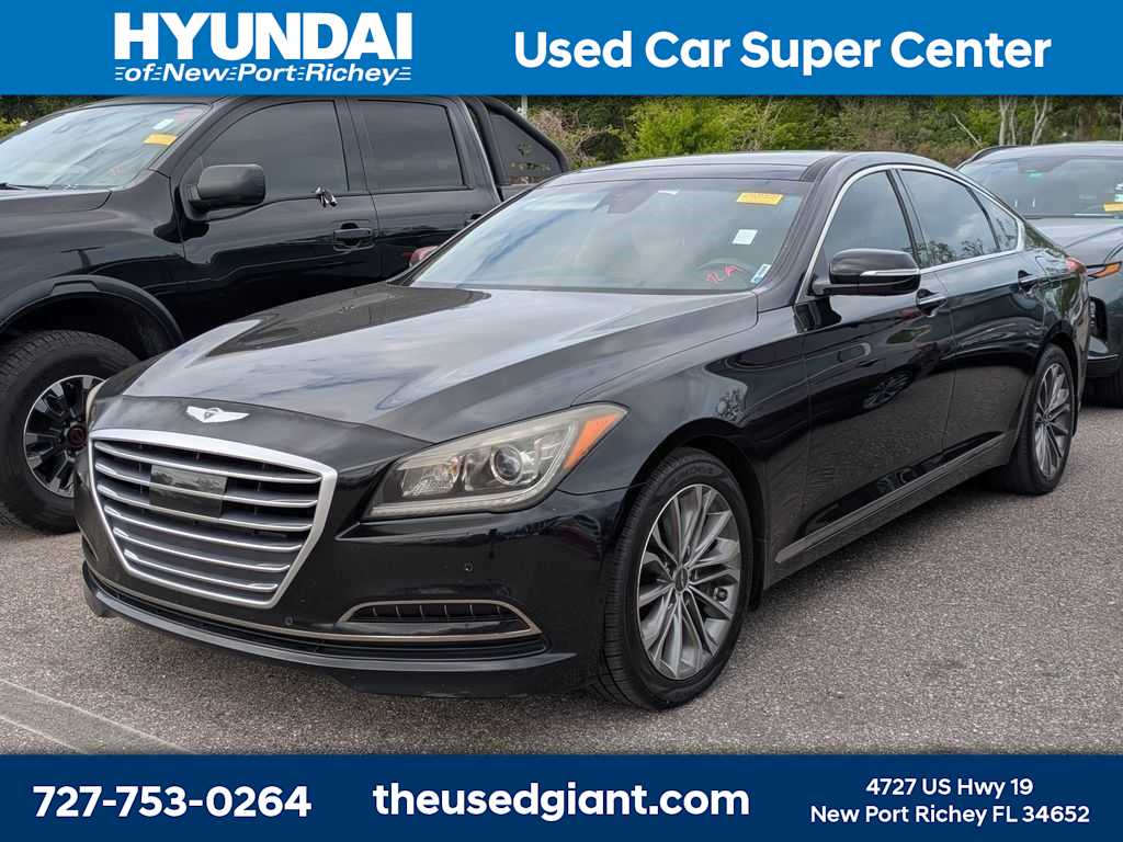 2015 Hyundai Genesis 3.8 -
                  New Port Richey, FL