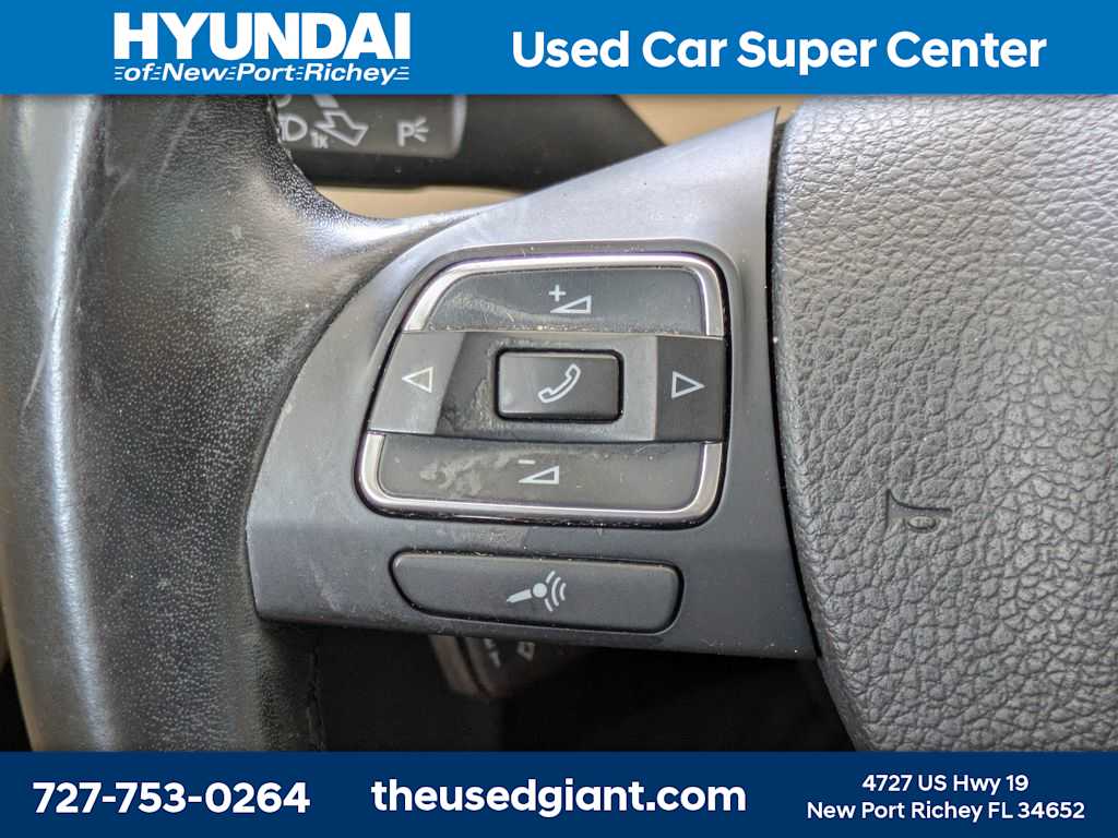 Thumbnail: 2013 Volkswagen CC - 30