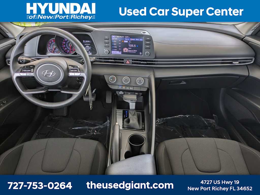 Thumbnail: 2023 Hyundai Elantra - 14