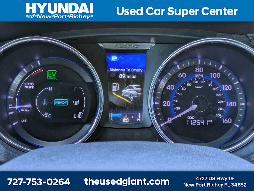 Thumbnail: 2013 Hyundai Sonata - 36