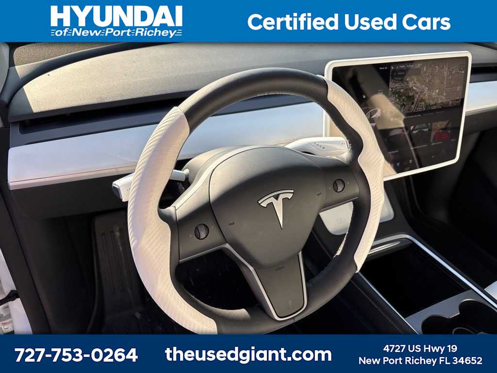 Thumbnail: 2025 Tesla Model Y - 10