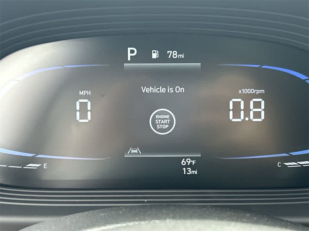 2025 Hyundai Venue SEL 31