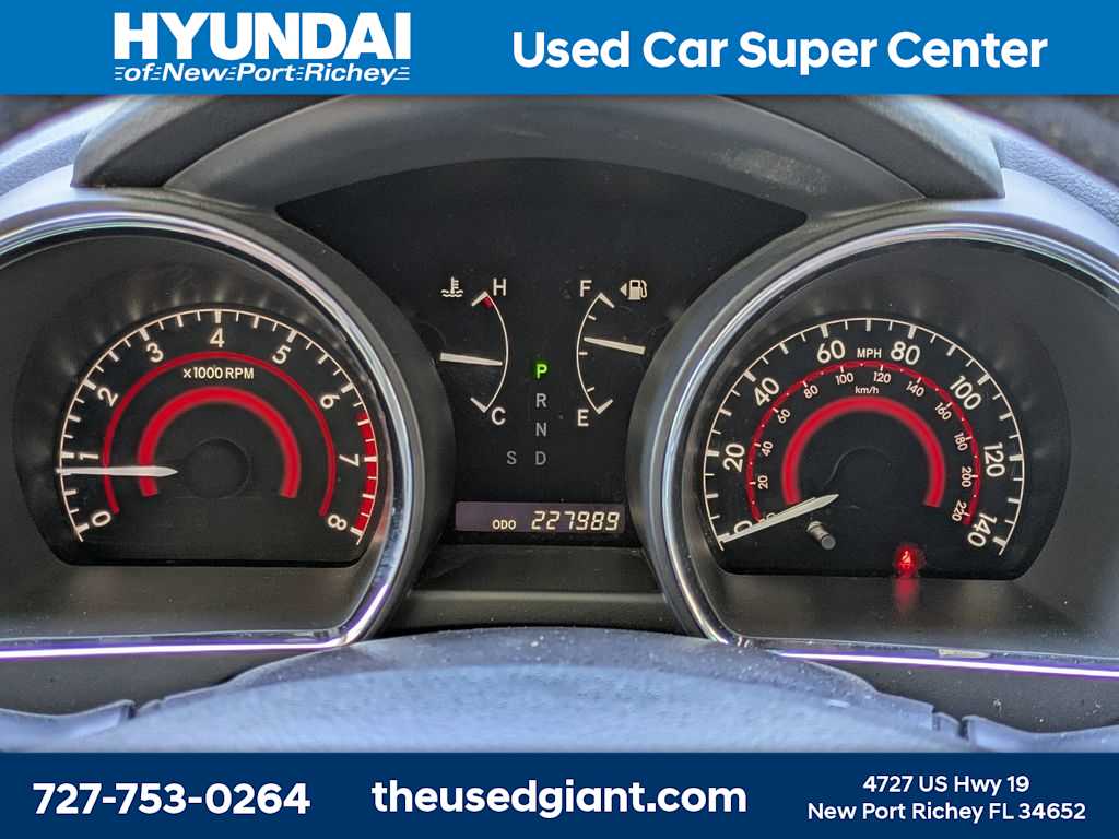 Thumbnail: 2011 Toyota Highlander - 38