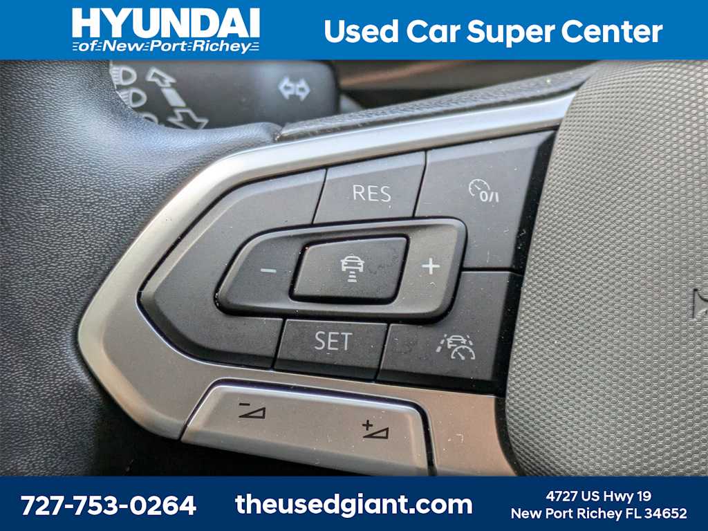 Thumbnail: 2022 Volkswagen Tiguan - 34