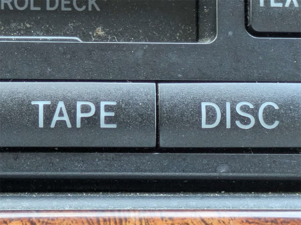 Thumbnail: 2004 Toyota RAV4 - 23