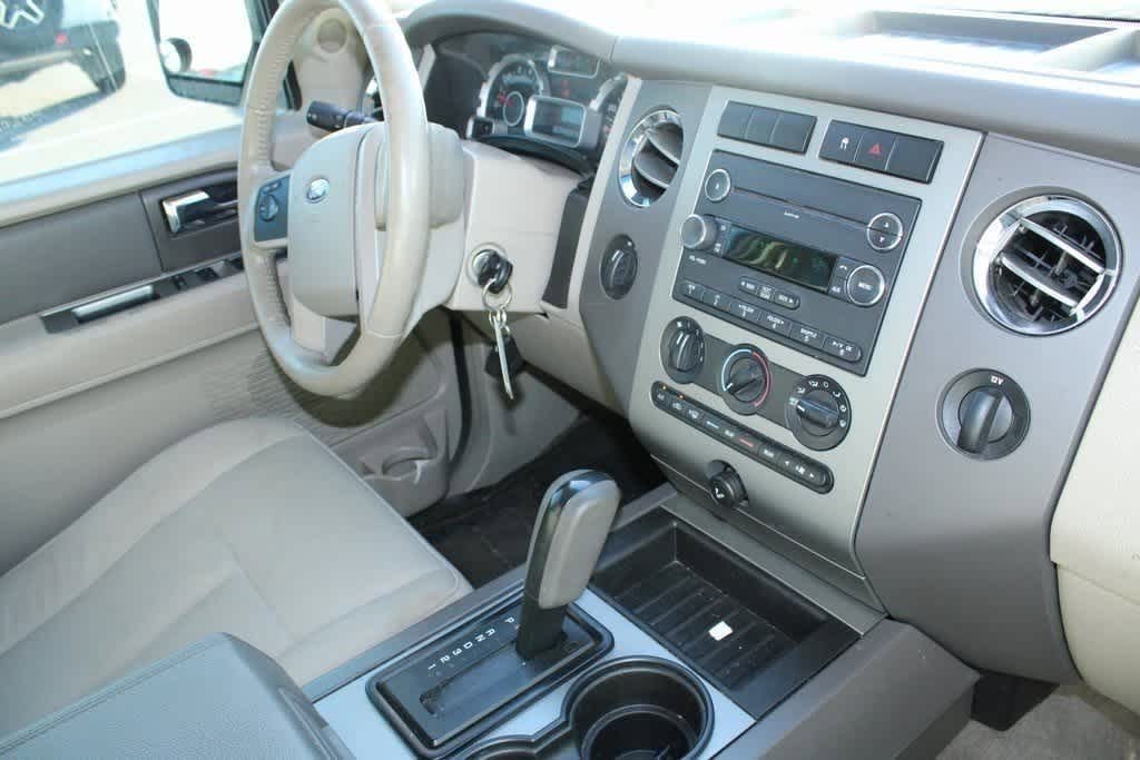 Thumbnail: 2010 Ford Expedition - 7