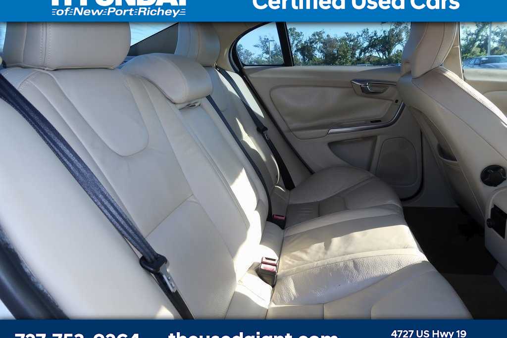 Thumbnail: 2011 Volvo S60 - 8