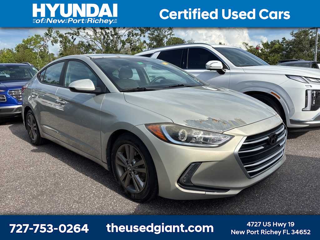 Thumbnail: 2017 Hyundai Elantra - 4