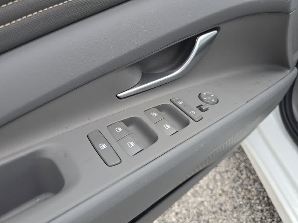 Thumbnail: 2026 Hyundai Elantra - 17