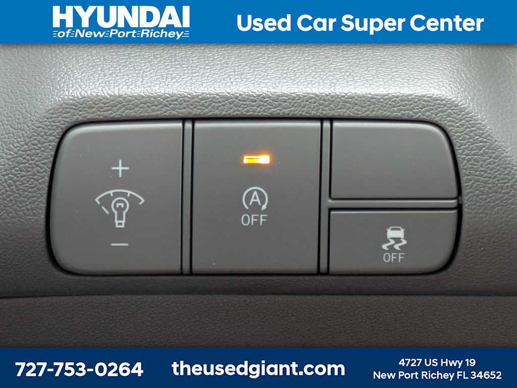 Thumbnail: 2024 Hyundai Elantra - 23
