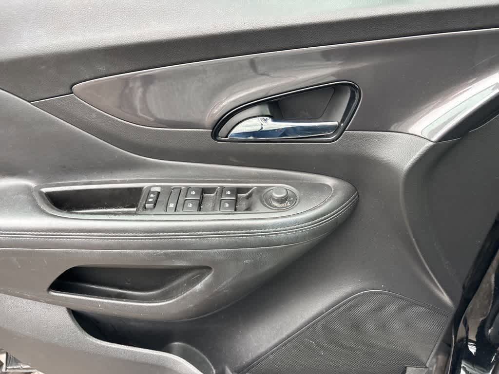 Thumbnail: 2019 Buick Encore - 9