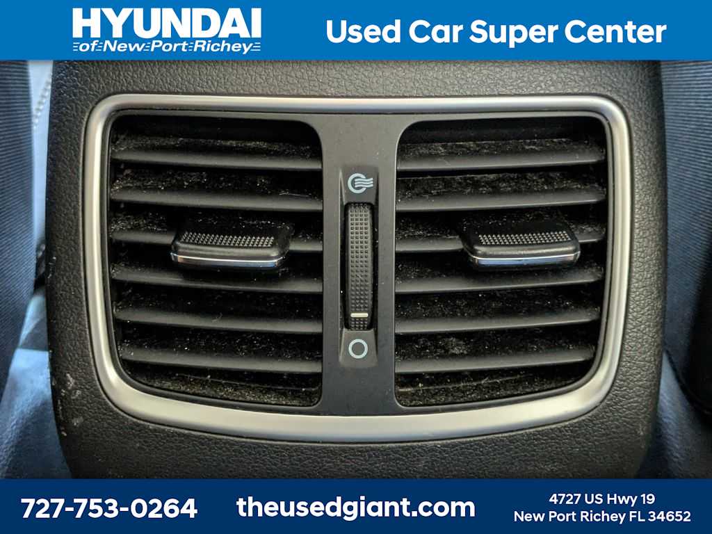 Thumbnail: 2020 Hyundai Tucson - 15