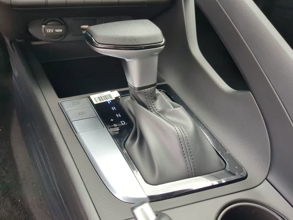 Thumbnail: 2025 Hyundai Elantra - 31