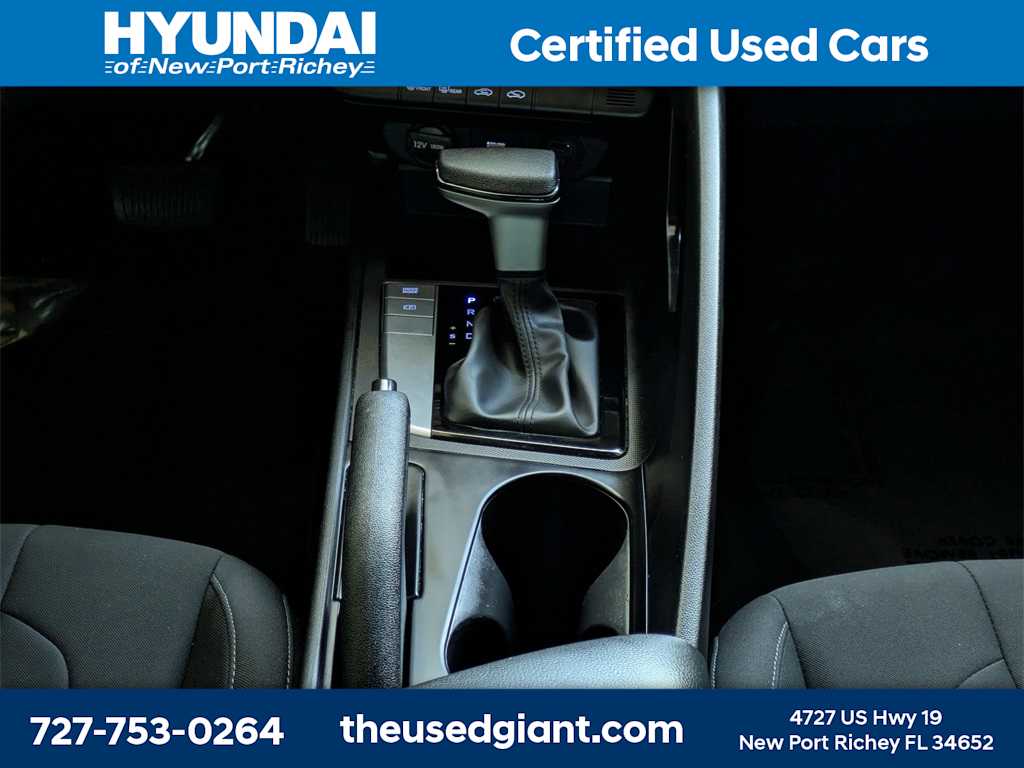 Thumbnail: 2023 Hyundai Elantra - 18