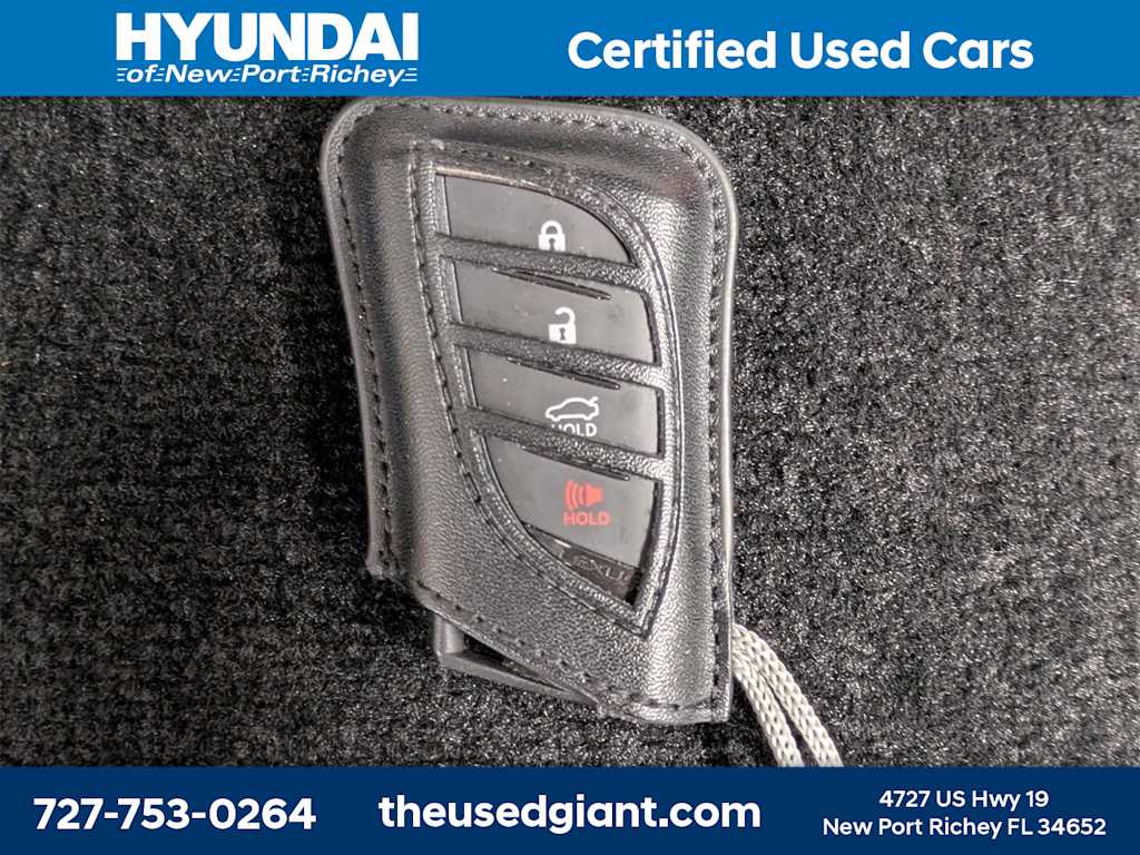 Thumbnail: 2025 Lexus ES - 44