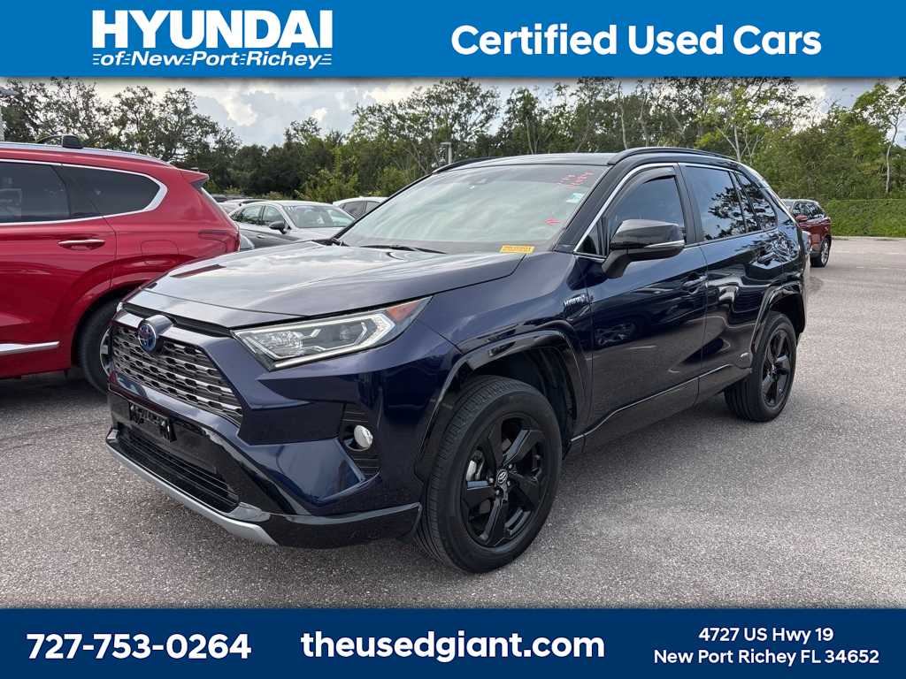 Thumbnail: 2019 Toyota RAV4 - 1