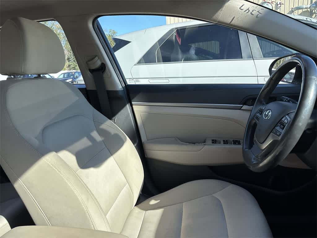 Thumbnail: 2018 Hyundai Elantra - 7