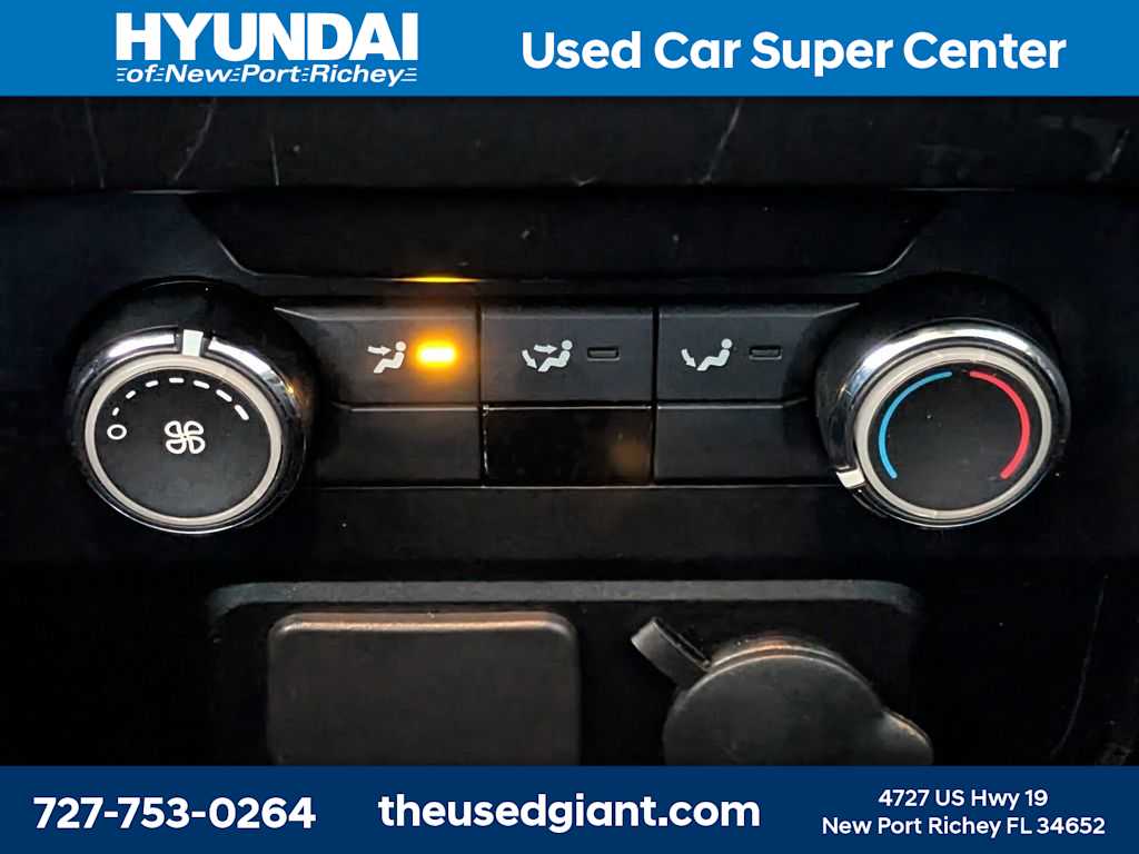 Thumbnail: 2019 Ford Flex - 19