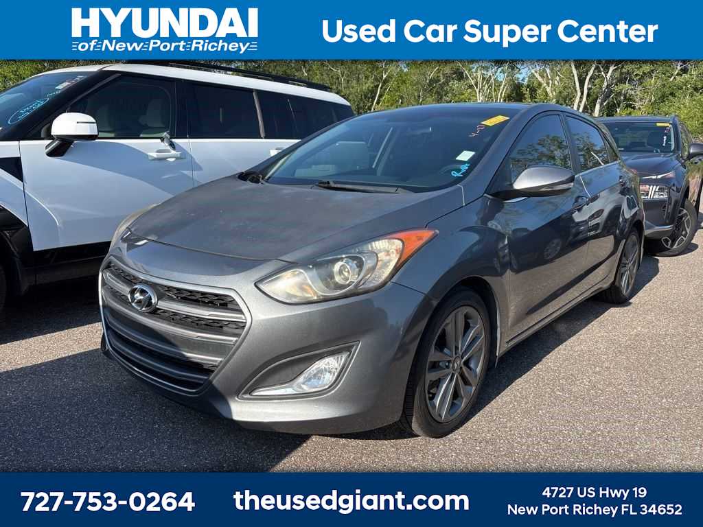 2016 Hyundai Elantra Base -
                  New Port Richey, FL
