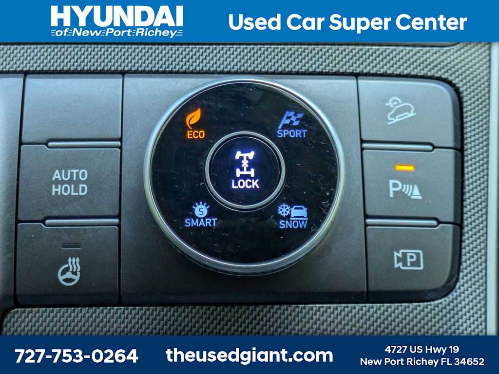 Thumbnail: 2023 Hyundai Santa Fe - 30