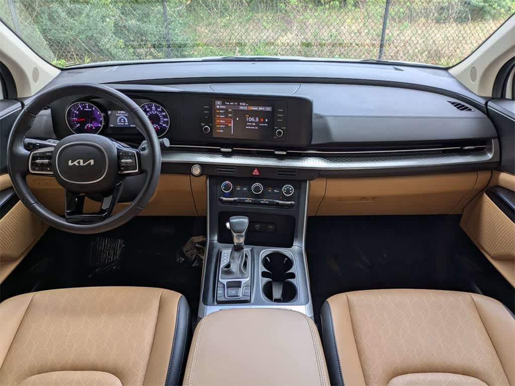 Thumbnail: 2024 Kia Carnival - 21