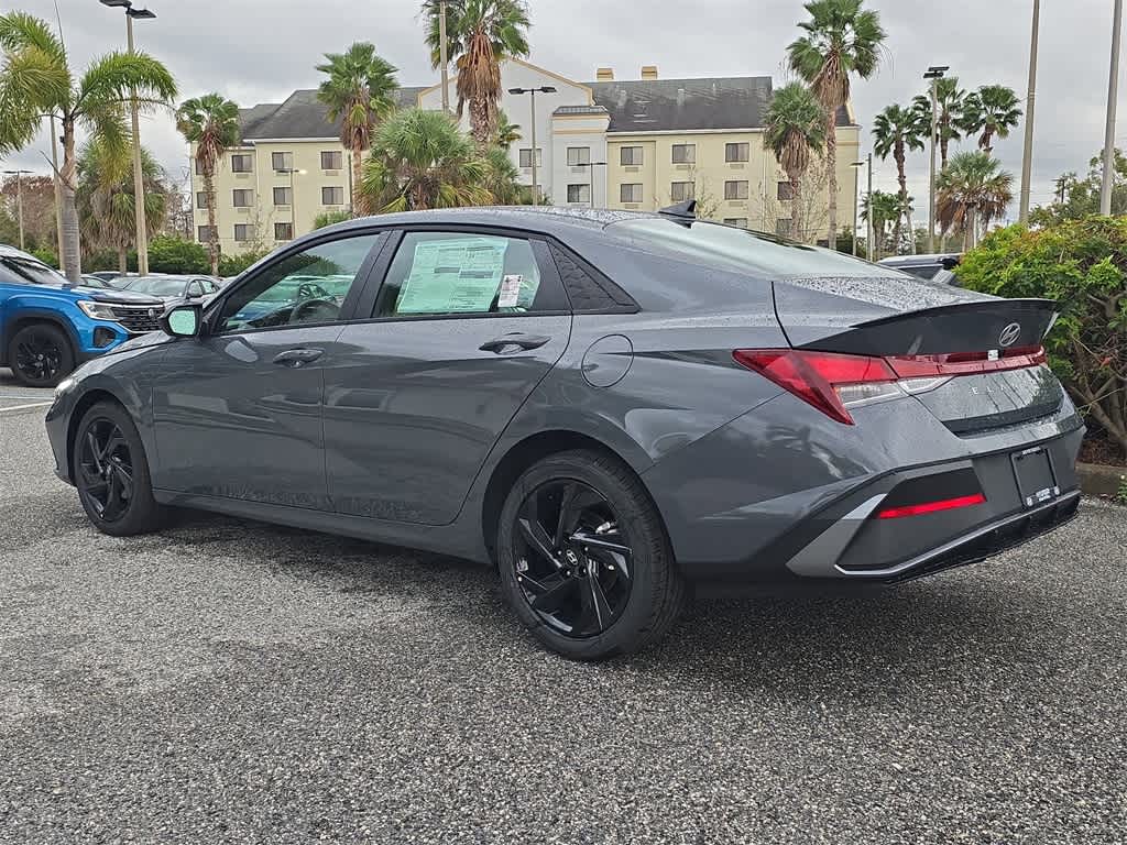 Thumbnail: 2026 Hyundai Elantra - 4