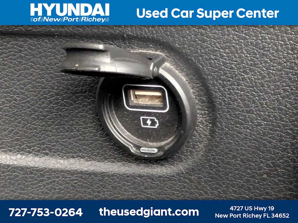 Thumbnail: 2020 Hyundai Palisade - 32