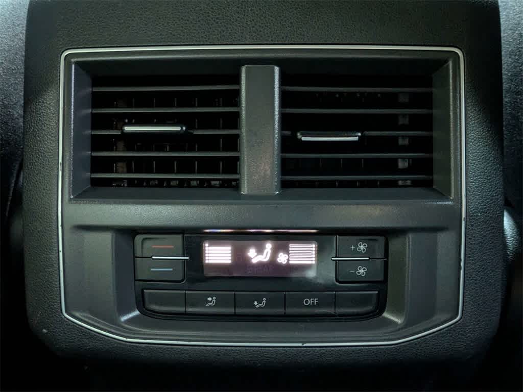 Thumbnail: 2018 Volkswagen Atlas - 18