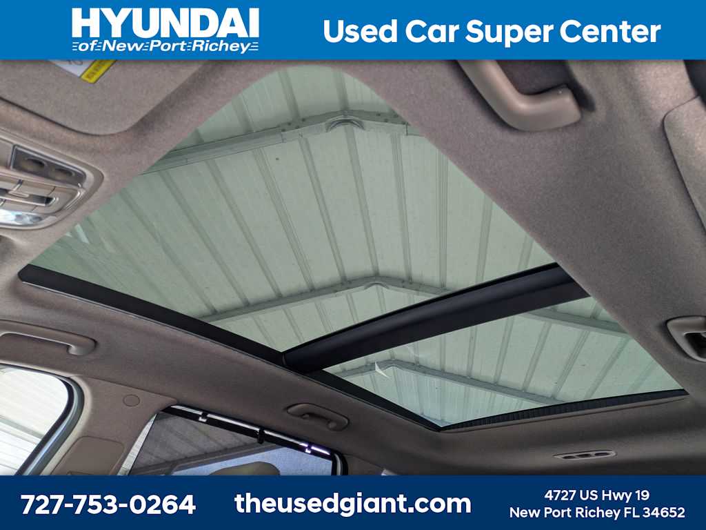 Thumbnail: 2019 Hyundai Santa Fe - 26