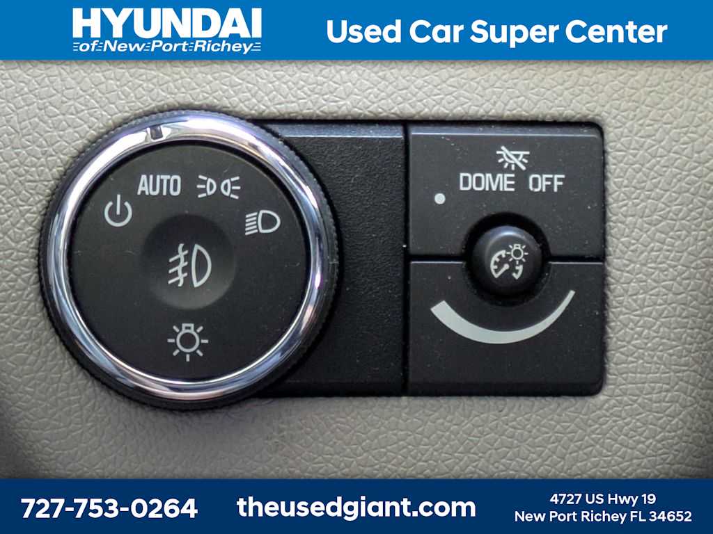 Thumbnail: 2011 Buick Enclave - 33