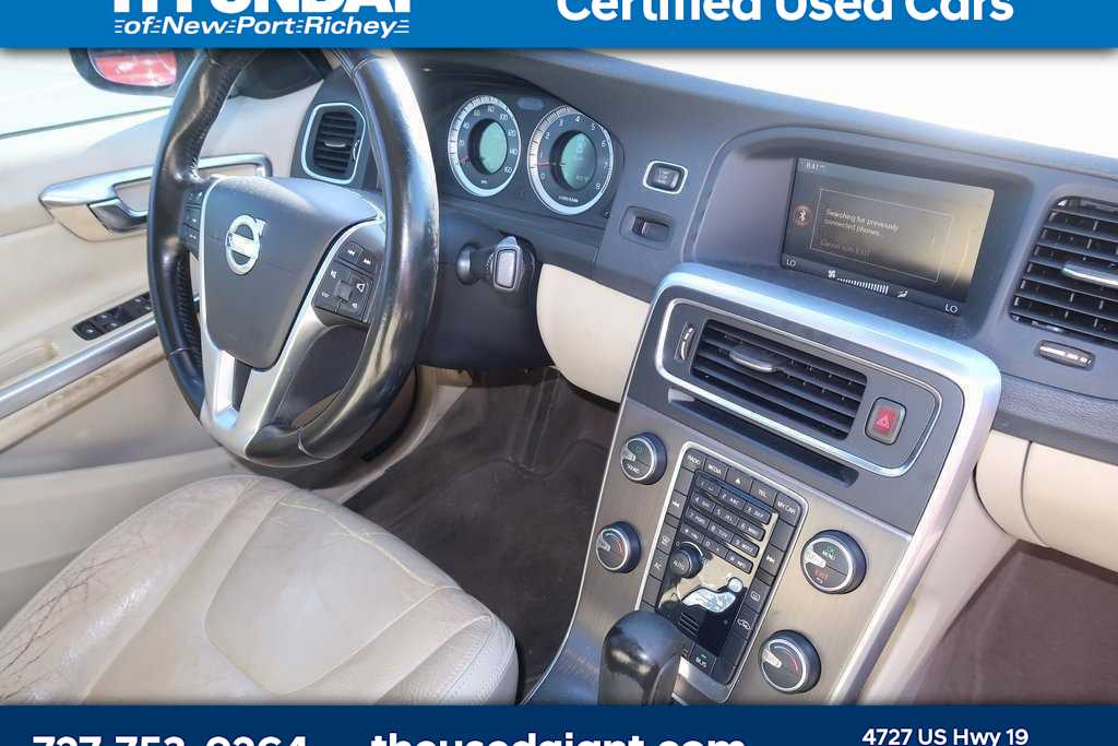 Thumbnail: 2011 Volvo S60 - 7
