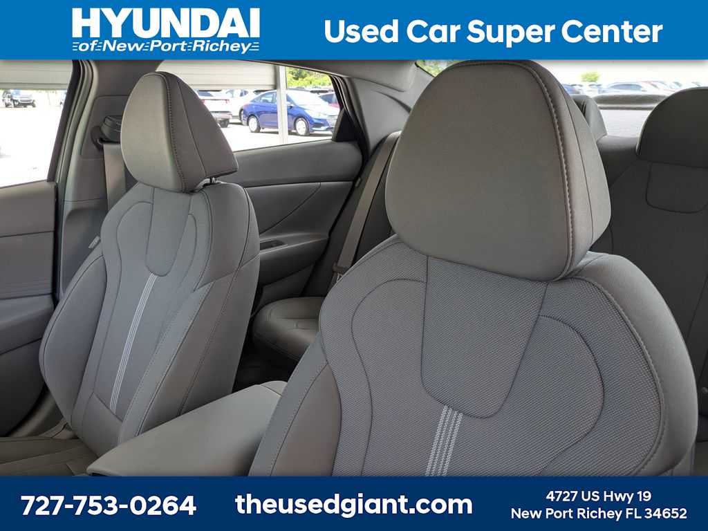 Thumbnail: 2025 Hyundai Elantra - 7