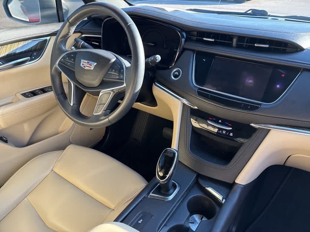 Thumbnail: 2017 Cadillac XT5 - 7