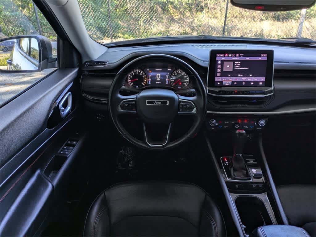 Thumbnail: 2022 Jeep Compass - 20