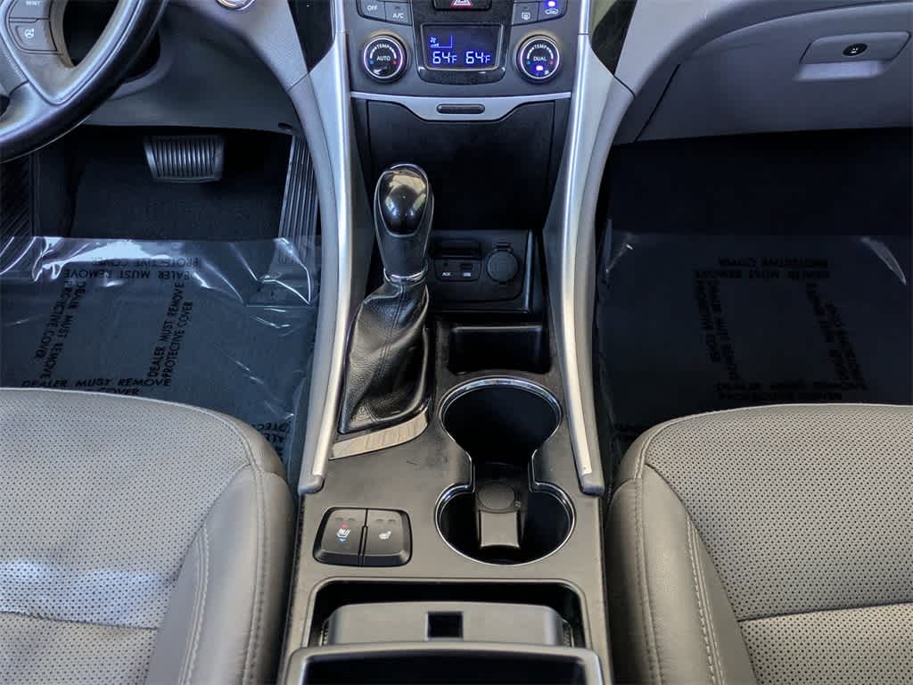 Thumbnail: 2014 Hyundai Sonata - 22