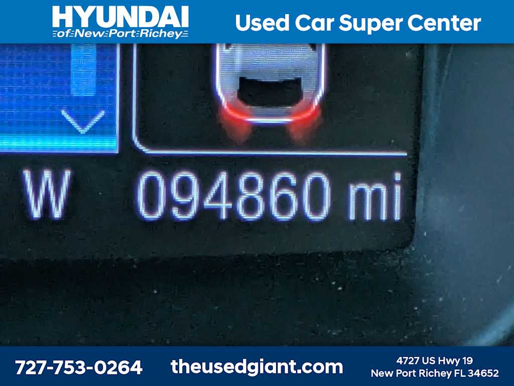 Thumbnail: 2015 Ford Escape - 33