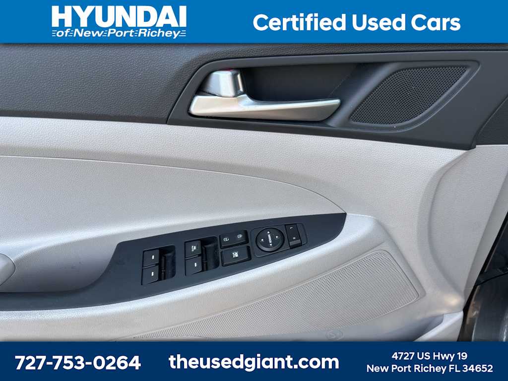 Thumbnail: 2019 Hyundai Tucson - 9