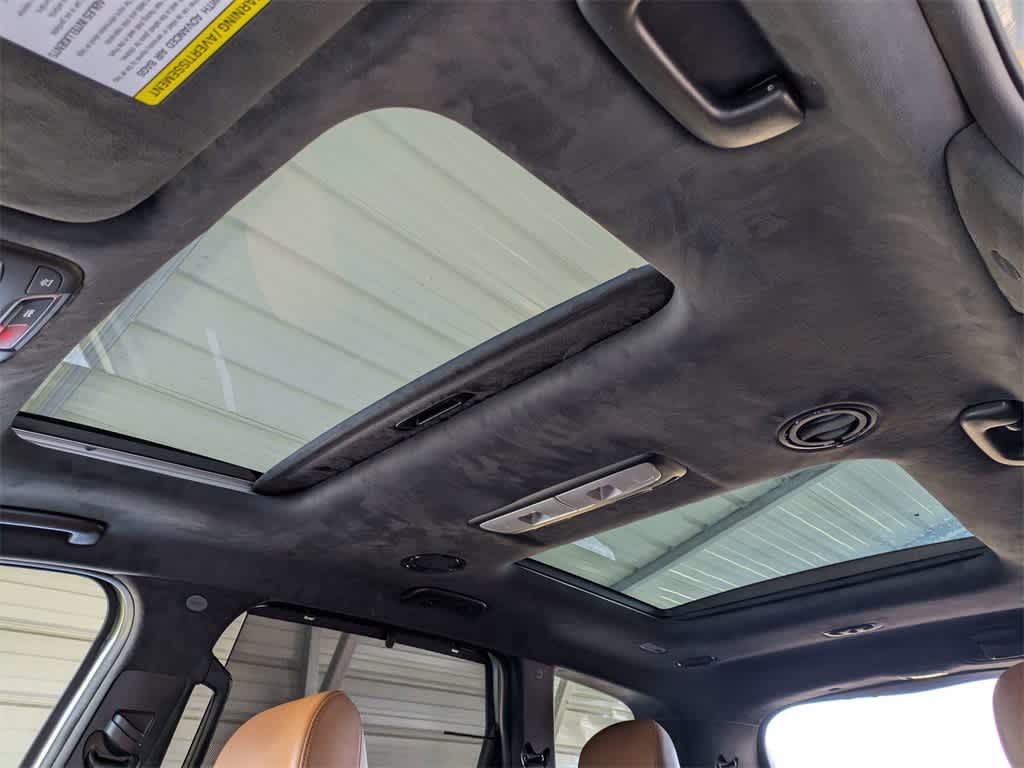 Thumbnail: 2024 Kia Telluride - 32