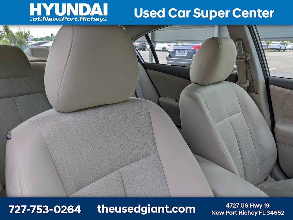 Thumbnail: 2011 Nissan Altima - 6