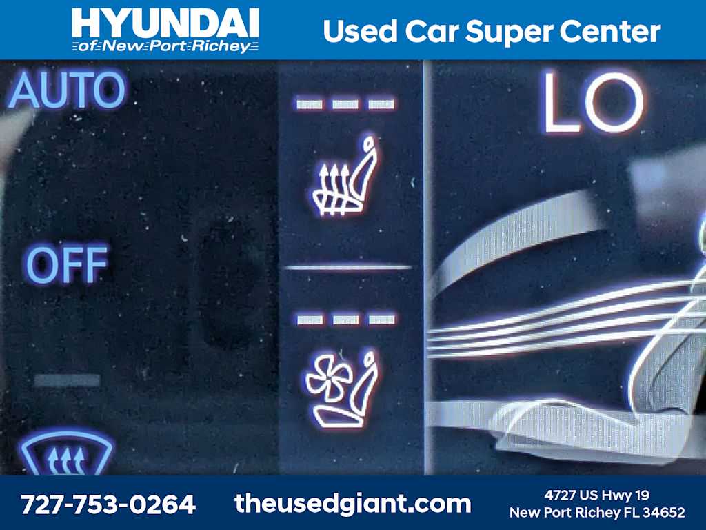 Thumbnail: 2025 Genesis GV80 - 32