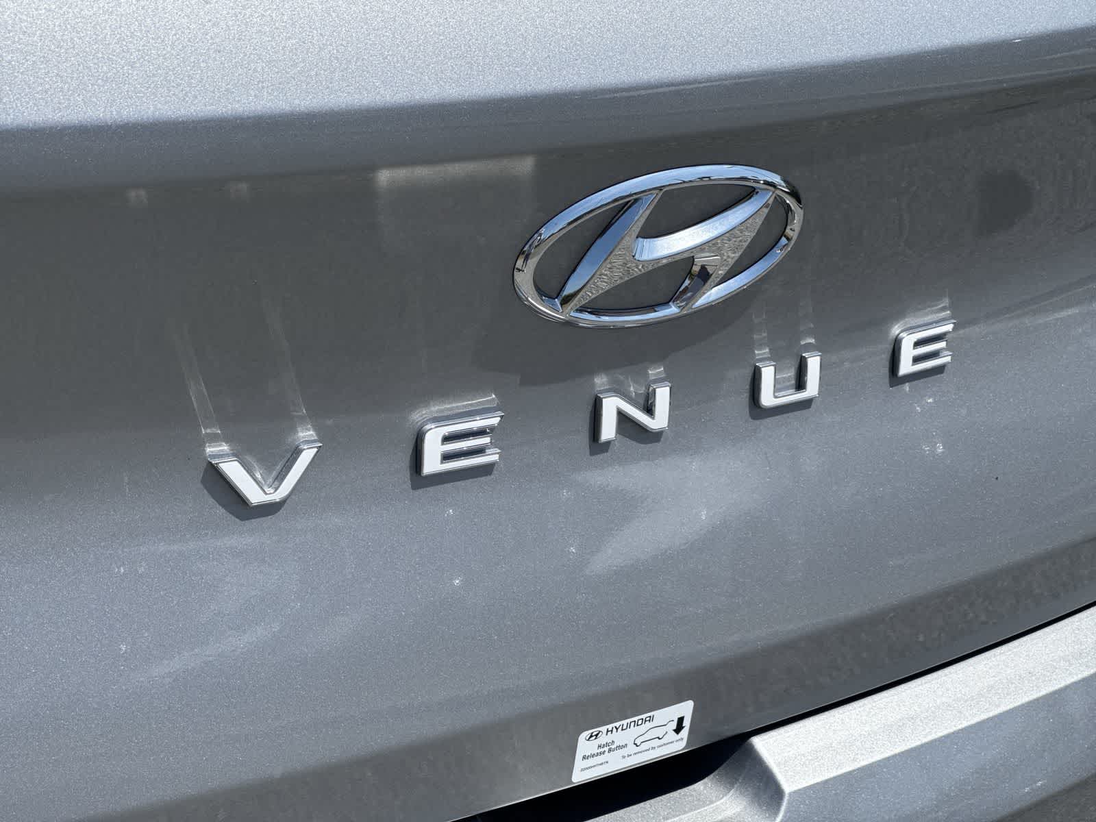 2025 Hyundai Venue SEL 12