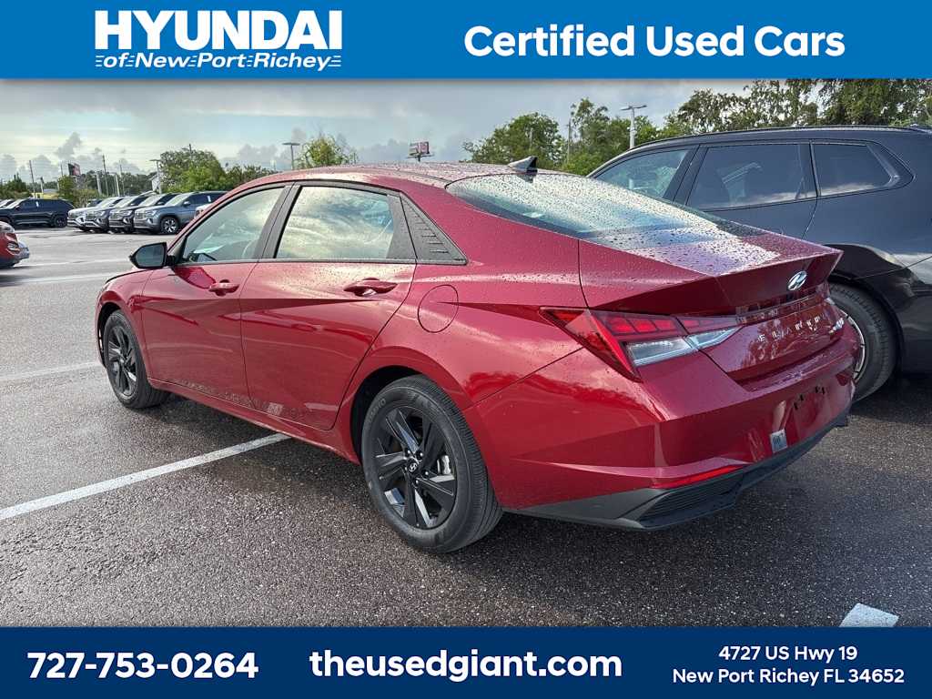 2023 Hyundai Elantra Blue 2