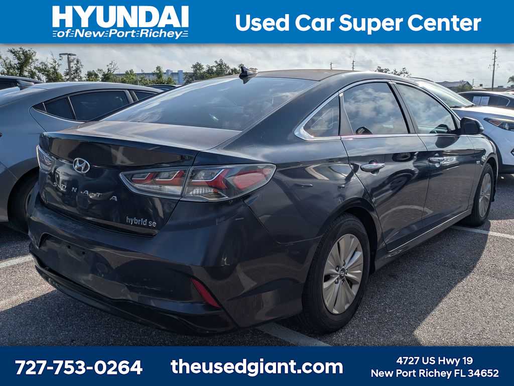 Thumbnail: 2018 Hyundai Sonata - 2