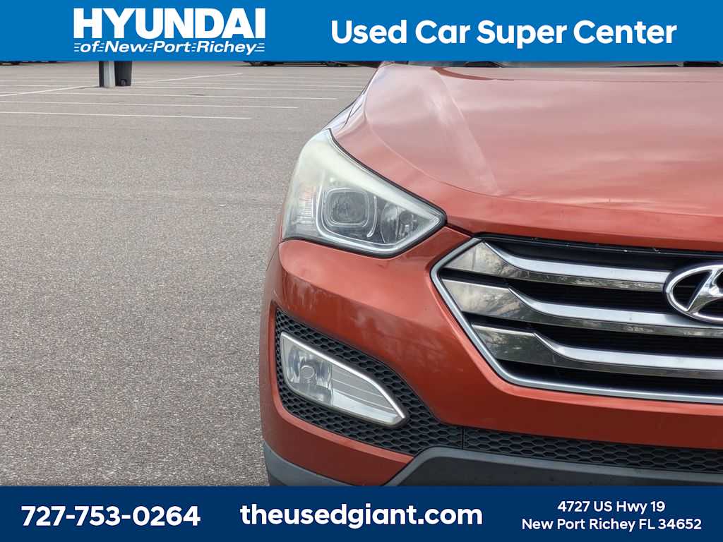 Thumbnail: 2015 Hyundai Santa Fe - 9