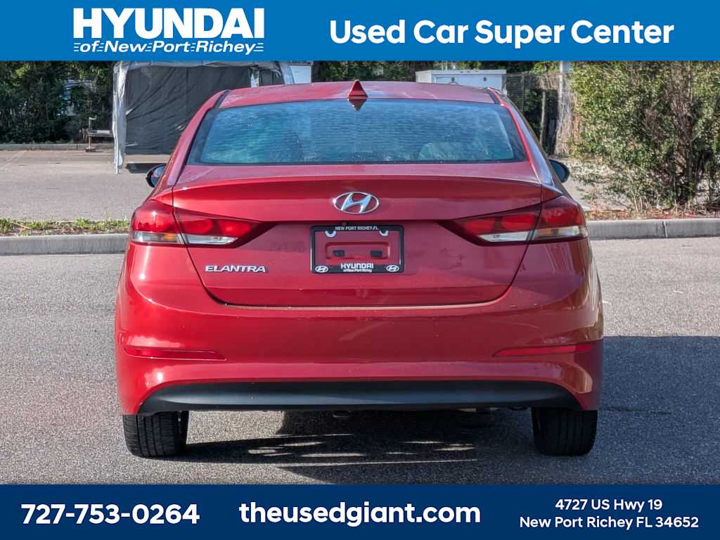 Thumbnail: 2017 Hyundai Elantra - 4